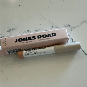 Jones Road Face Pencil in Shade 5